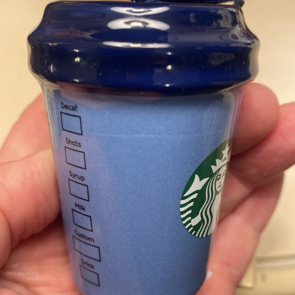 Mickey Mouse Starbucks Cup Ornament – Disney's Hollywood Studios - Picture 5 of 7